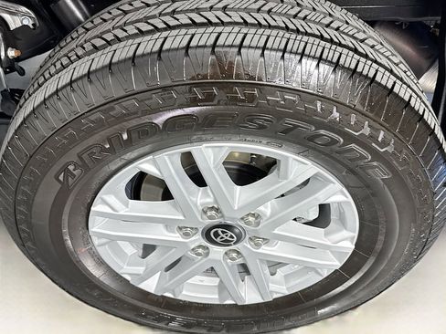 Used 2026 Toyota Tundra SR5 image 34