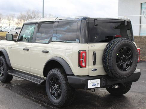 New 2025 Ford Bronco Outer Banks image 6