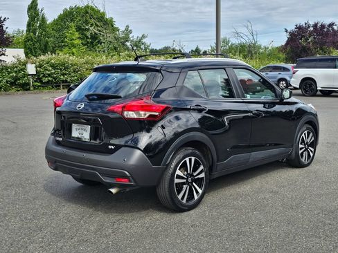 Used 2020 Nissan Kicks SV w/ Exterior Package FWD image 7