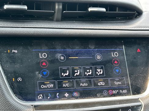 Used 2020 Cadillac XT5 Premium Luxury FWD image 19