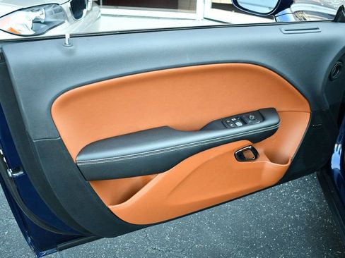 Used 2017 Dodge Challenger SRT Hellcat image 11