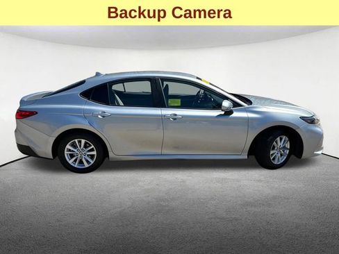 Used 2025 Toyota Camry LE w/ Convenience Package FWD image 12
