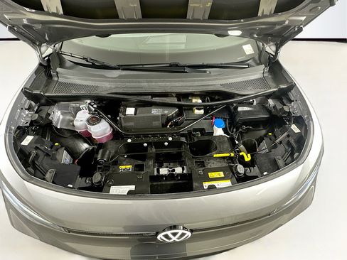 Used 2023 Volkswagen ID.4 S RWD image 33