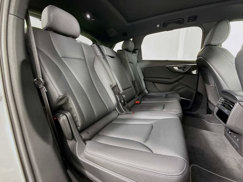 Used 2025 Audi Q7 3.0T Premium Plus w/ Premium Plus Package image 28