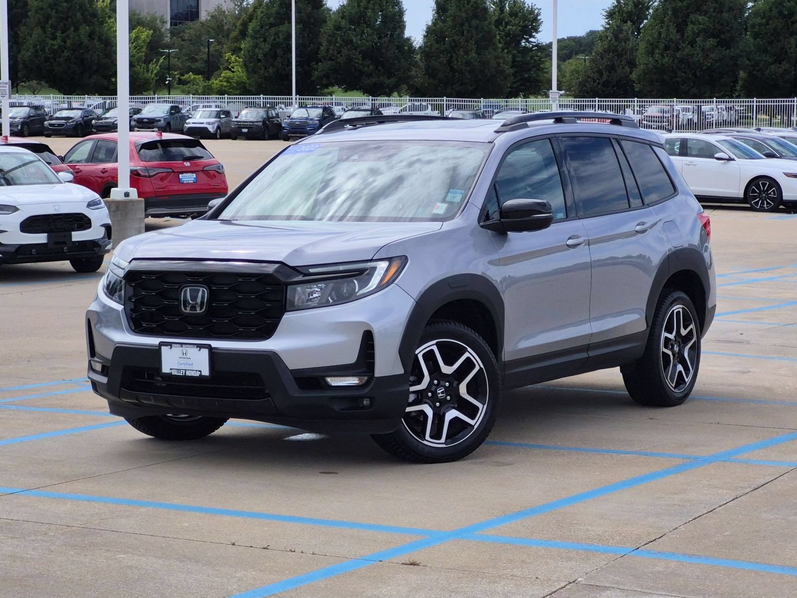 Certified 2022 Honda Passport Elite image 2