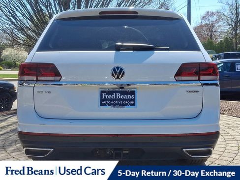 Certified 2023 Volkswagen Atlas SE w/ Black Wheel Package image 5