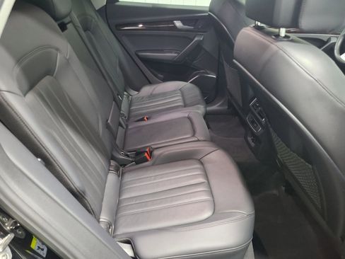Used 2019 Audi Q5 2.0T Premium image 39
