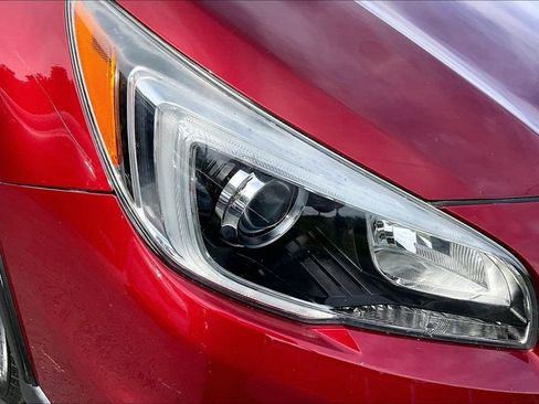 Used 2016 Subaru Outback 2.5i Limited AWD/4WD image 29