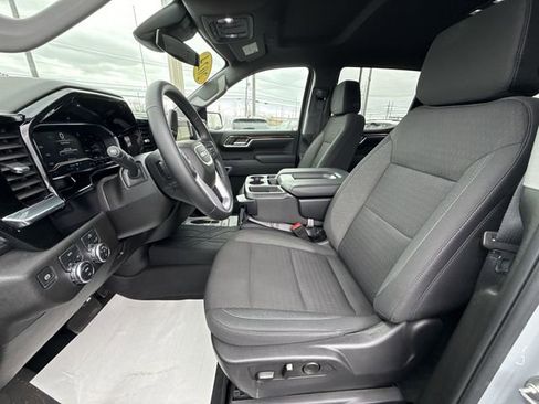 Certified 2024 GMC Sierra 1500 Elevation AWD/4WD image 19