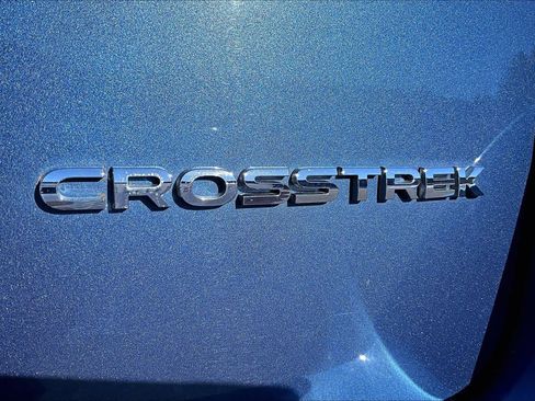 Used 2019 Subaru Crosstrek 2.0i Premium w/ Moonroof Package image 9