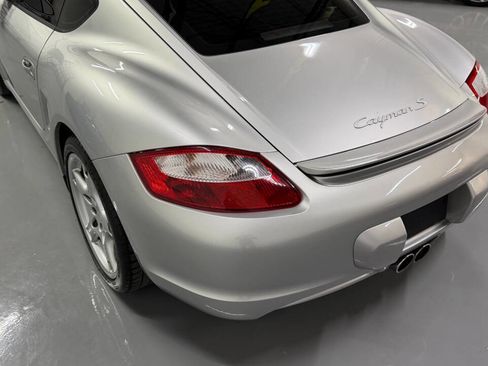 Used 2006 Porsche Cayman S RWD image 19