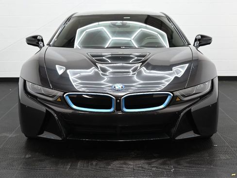 Used 2016 BMW i8 AWD/4WD image 7
