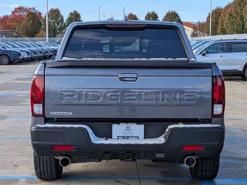 Certified 2024 Honda Ridgeline RTL image 7