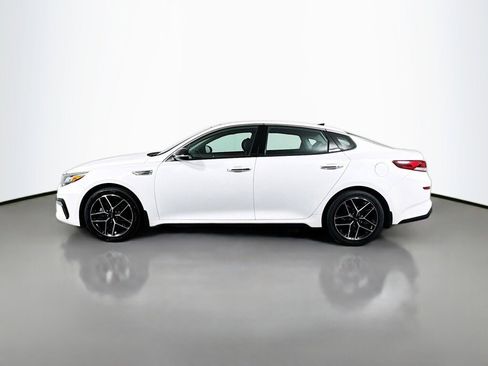 Used 2020 Kia Optima SE image 2