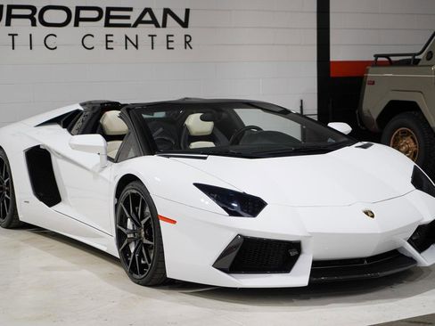 Used 2014 Lamborghini Aventador LP 700-4 image 30