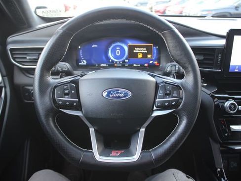 Used 2022 Ford Explorer ST w/ ST Street Pack AWD/4WD image 14