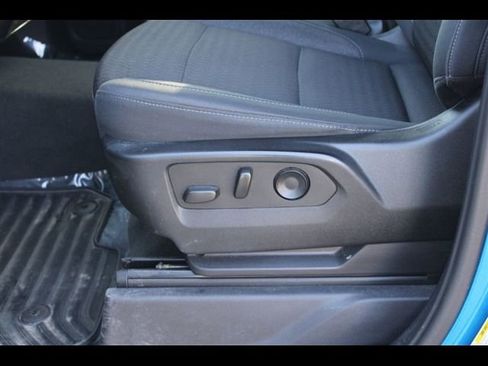 Used 2022 Chevrolet Silverado 1500 Custom w/ LPO, Dark Essentials Package AWD/4WD image 14