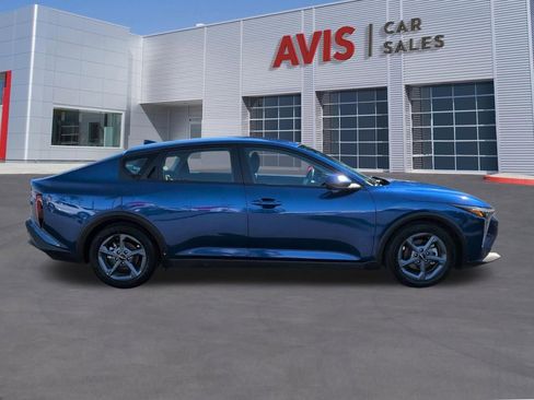 Used 2025 Kia K4 LXS image 5