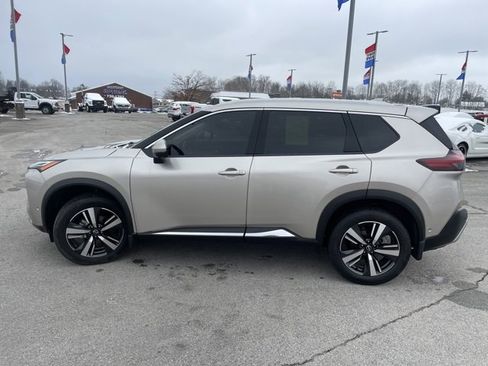 Used 2023 Nissan Rogue Platinum w/ Platinum Premium Package image 5