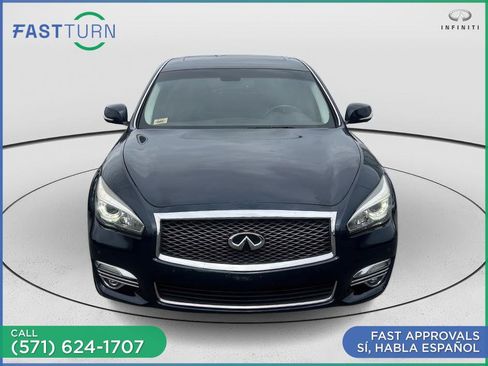 Used 2016 INFINITI Q70 3.7 AWD/4WD image 2