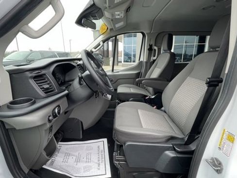 Used 2023 Ford Transit 350 XLT image 14