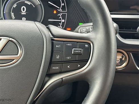 Used 2023 Lexus UX 250h AWD w/ Premium Package image 10