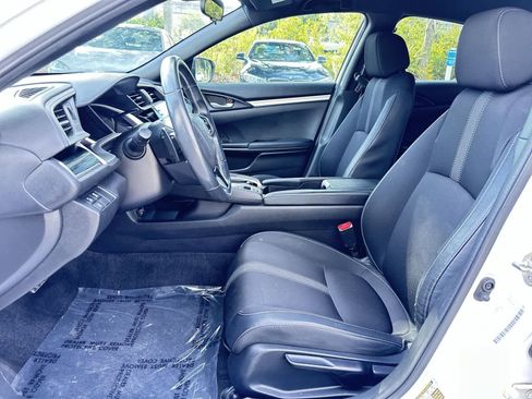 Used 2019 Honda Civic Sport image 12