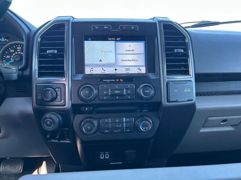 Used 2017 Ford F150 XLT w/ Equipment Group 302A Luxury image 27