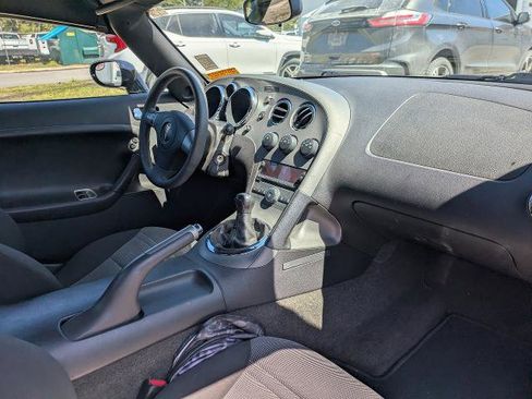 Used 2006 Pontiac Solstice Convertible w/ Power Package image 10