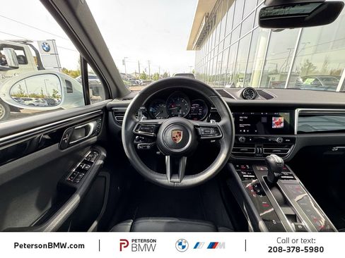 Used 2024 Porsche Macan image 14