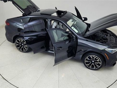 Used 2023 BMW X6 M Base image 85