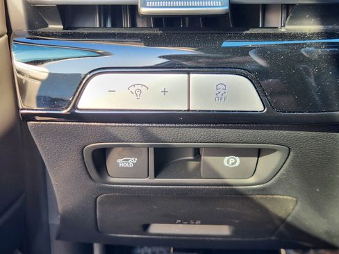 Used 2025 Genesis G80 3.5T Sport Prestige image 27