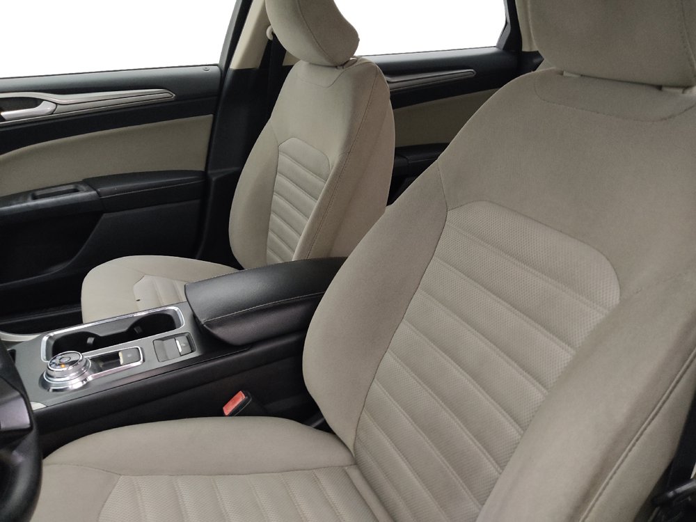 Used 2017 Ford Fusion S FWD image 17