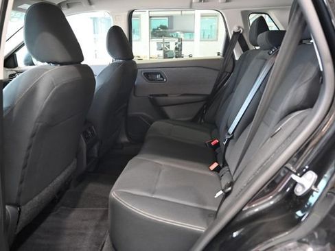 Used 2023 Nissan Rogue S AWD/4WD image 11
