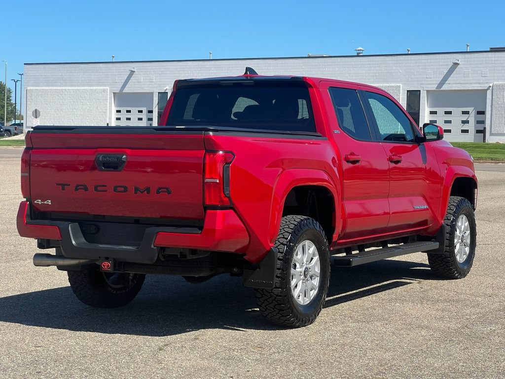 Used 2025 Toyota Tacoma SR5 AWD/4WD image 42