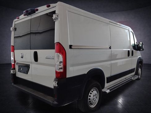 Used 2025 RAM ProMaster 2500 w/ U-Haul Equipment Group FWD image 5