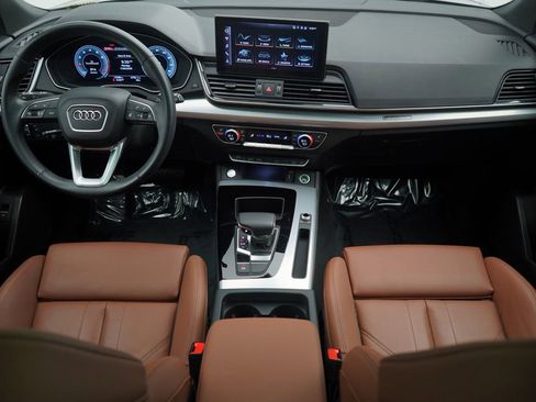 Used 2025 Audi Q5 2.0T Premium image 8
