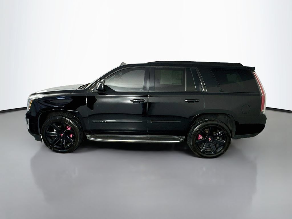 Used 2015 Cadillac Escalade Luxury AWD/4WD image 4