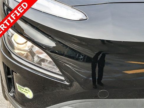 Certified 2023 Hyundai Kona SE w/ Cargo Package image 10