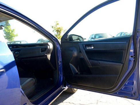 Used 2016 Toyota Corolla S Premium image 27