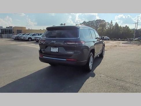 New 2025 Jeep Grand Cherokee L Laredo w/ Luxury Tech Group I image 31