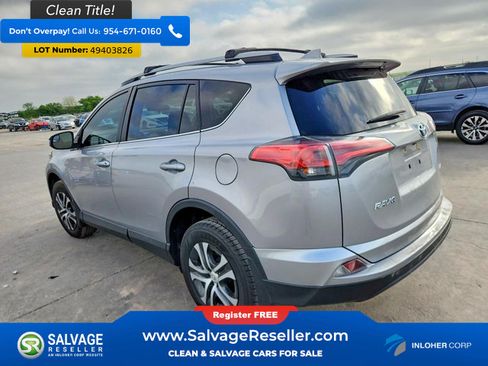 Used 2017 Toyota RAV4 LE FWD image 3