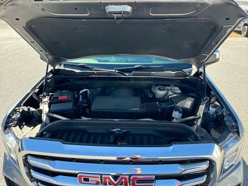Used 2020 GMC Sierra 1500 SLE w/ SLE Value Package image 28