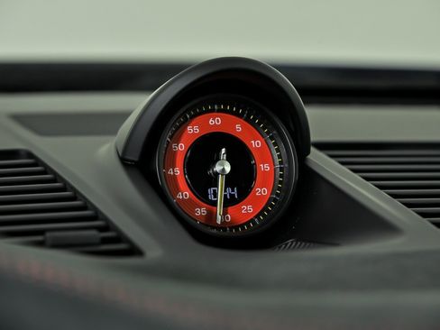 Used 2024 Porsche 911 GT3 RS image 33