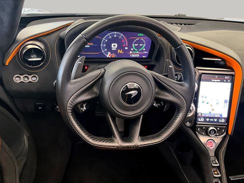 Used 2021 McLaren 720S Performance RWD image 15
