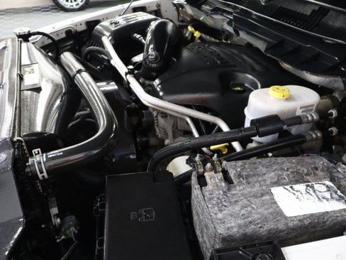 Used 2015 RAM 3500 SLT AWD/4WD image 70