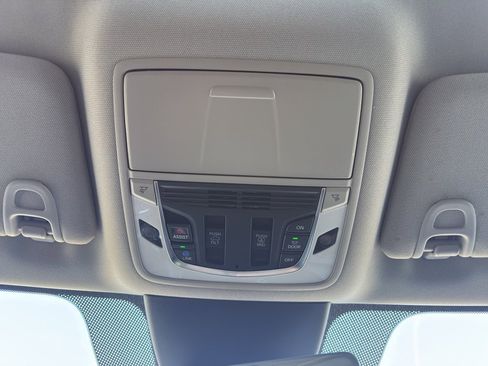 Certified 2024 Acura MDX w/Advance Package image 28