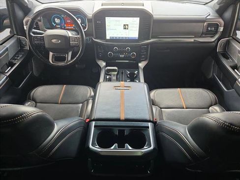 Used 2023 Ford F150 Platinum image 17