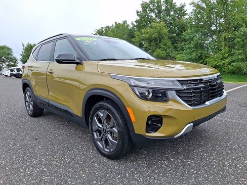 Used 2024 Kia Seltos S AWD/4WD image 9