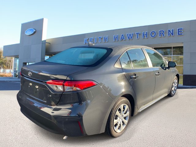 Used 2026 Toyota Corolla LE FWD image 6